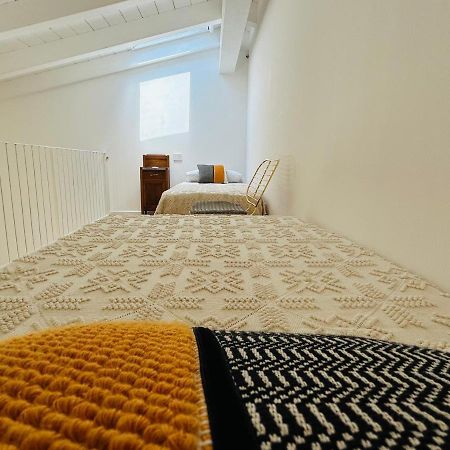 Palazzo Ma.Ri.Lu. Hotel Cabras Ngoại thất bức ảnh