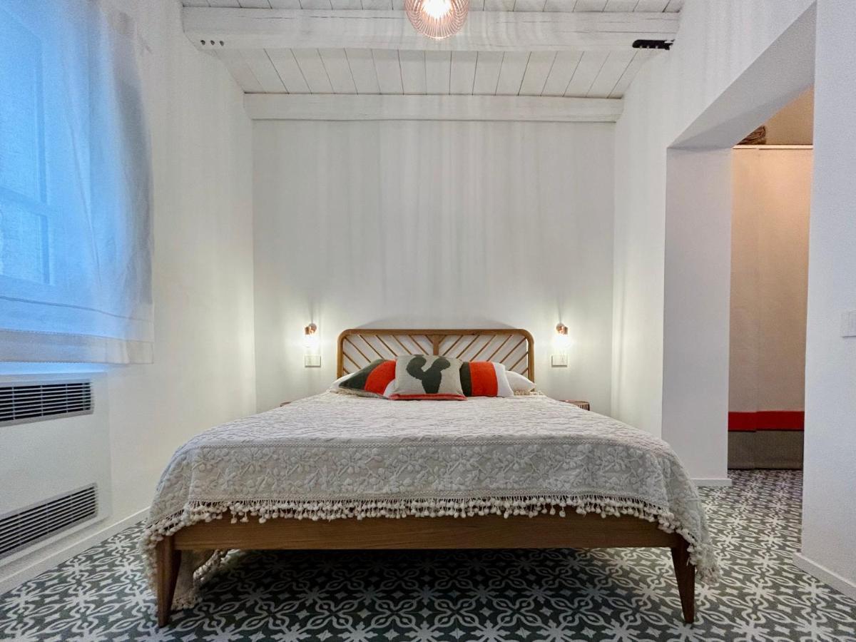 Palazzo Ma.Ri.Lu. Hotel Cabras Ngoại thất bức ảnh